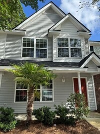 Building Photo - Townhouse in Townes at Buckwalter