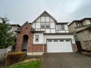 Building Photo - Beautiful Beaverton 3 Bedroom 2.5 Bathroom ~ Home In River Terrace w/ Level 2 EV Charger in Garage!