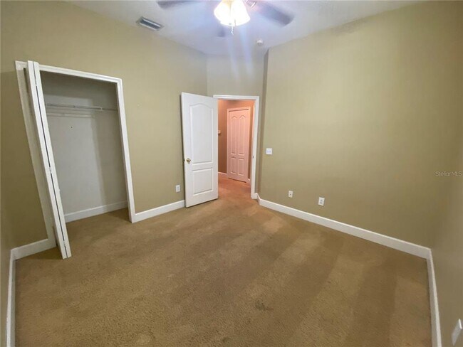 Building Photo - 5012 Mirror Ridge Ct