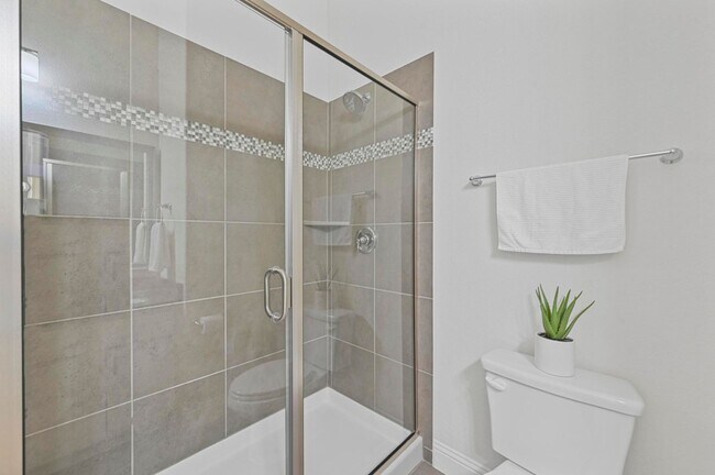 Building Photo - Colleyville ISD in Glade Parks Community!