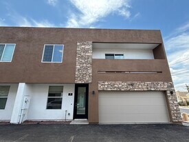 Building Photo - 4307 N 13th Pl