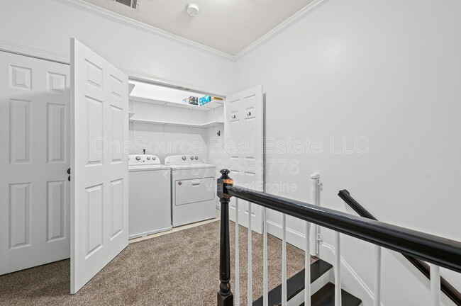 Building Photo - 12030 Stonebrook Cv