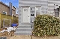 Building Photo - 923 Ridgeway St