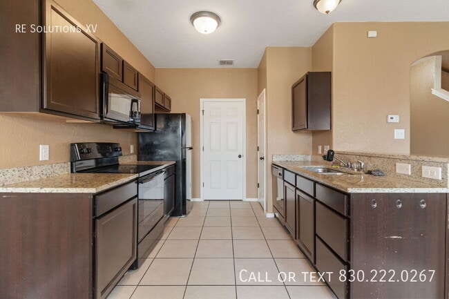 Building Photo - 8709 Azul Sky Ct