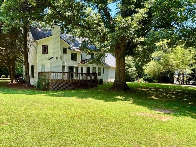 Building Photo - 4160 Creekwood Dr