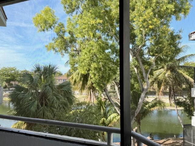 Building Photo - 8335 SW 152nd Ave