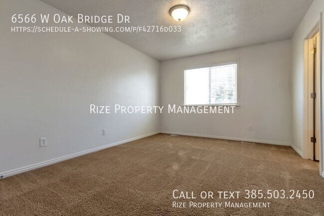 Building Photo - 6566 Oak Bridge Dr