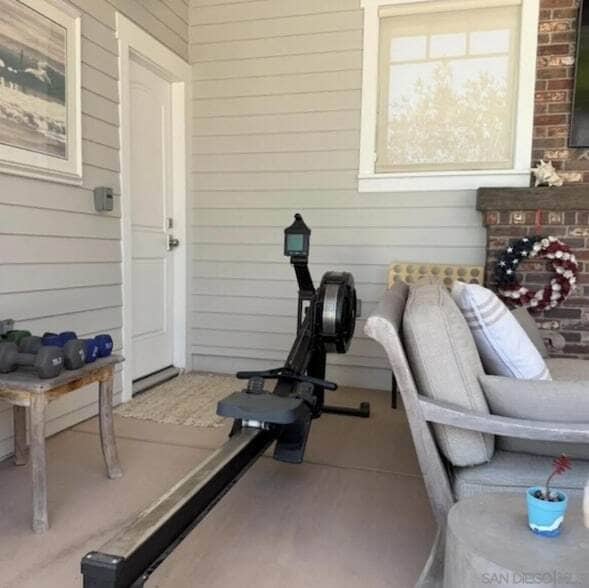 Building Photo - 301 7th St