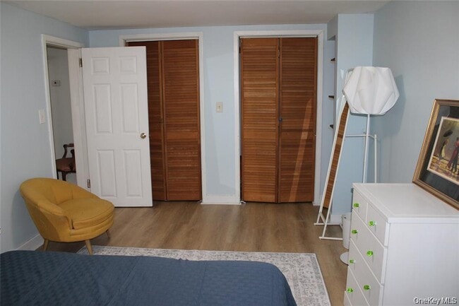 Building Photo - 24 Chestnut Ln