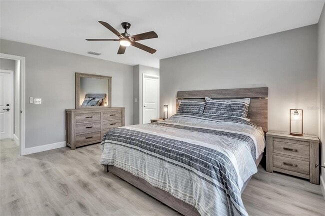 Building Photo - 6193 Cabal Ln