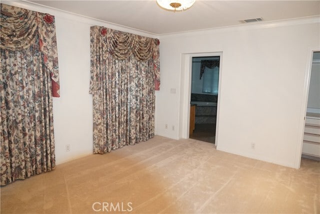 Building Photo - 1200 Oakwood Dr