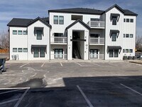 Building Photo - 1 Bedroom Beautiful Apartment for Lease