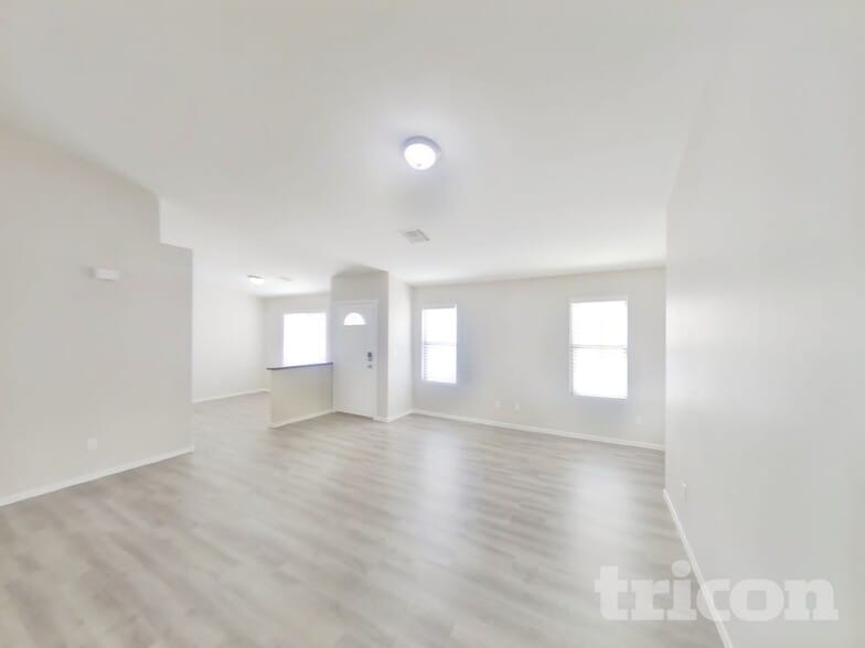 Building Photo - 7739 Whitesboro Ct