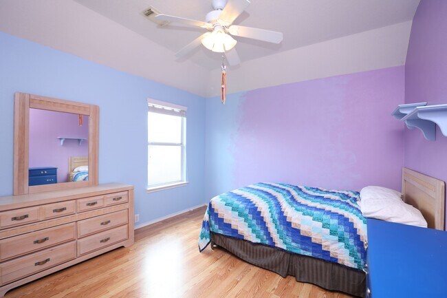 Building Photo - 10330 Sablebrook Ln