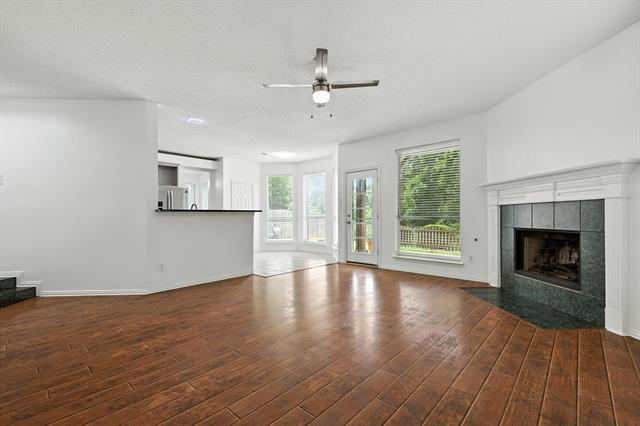 Building Photo - 1717 Newton Dr