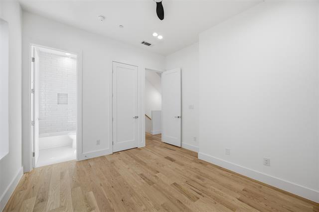 Building Photo - 4605 Belmont Ave