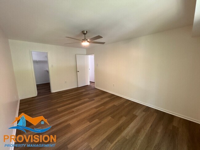 Building Photo - 2572 Riva Rd