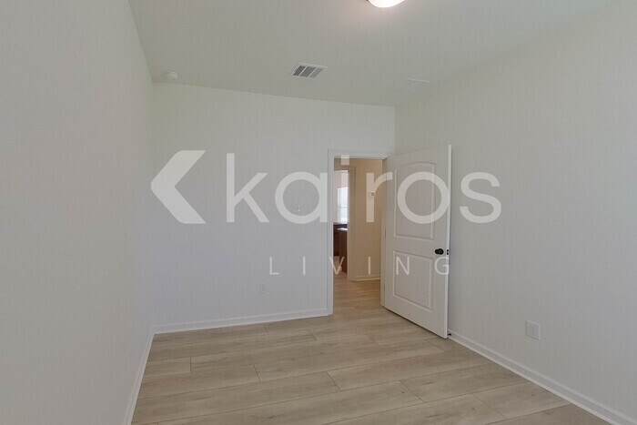 Building Photo - 101 Acoustic Lane