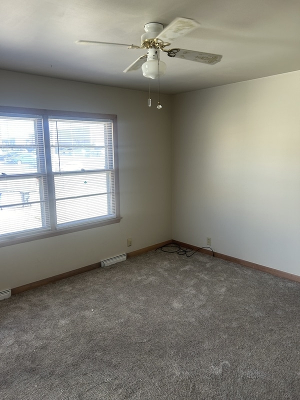 Primary Photo - 2754 A Ave NE