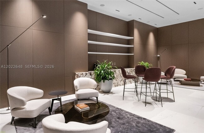 Building Photo - 300 Biscayne Blvd