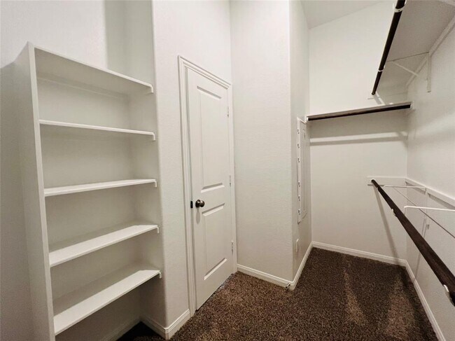 Building Photo - 12203 Perritos Pl