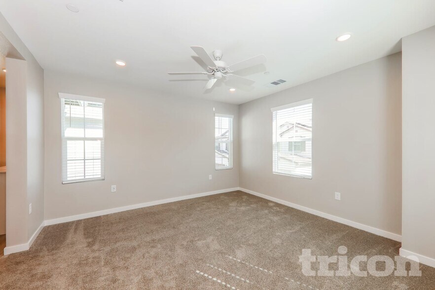 Building Photo - 29426 Jack Pne Ct