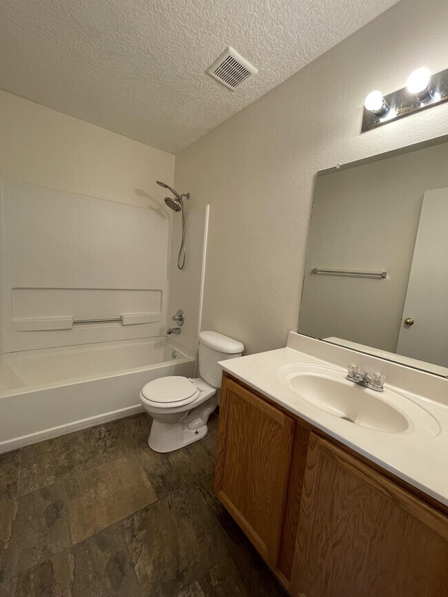 Building Photo - 3119 El Caballero Dr SW