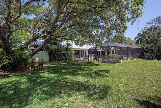 Building Photo - 469 Carica Rd