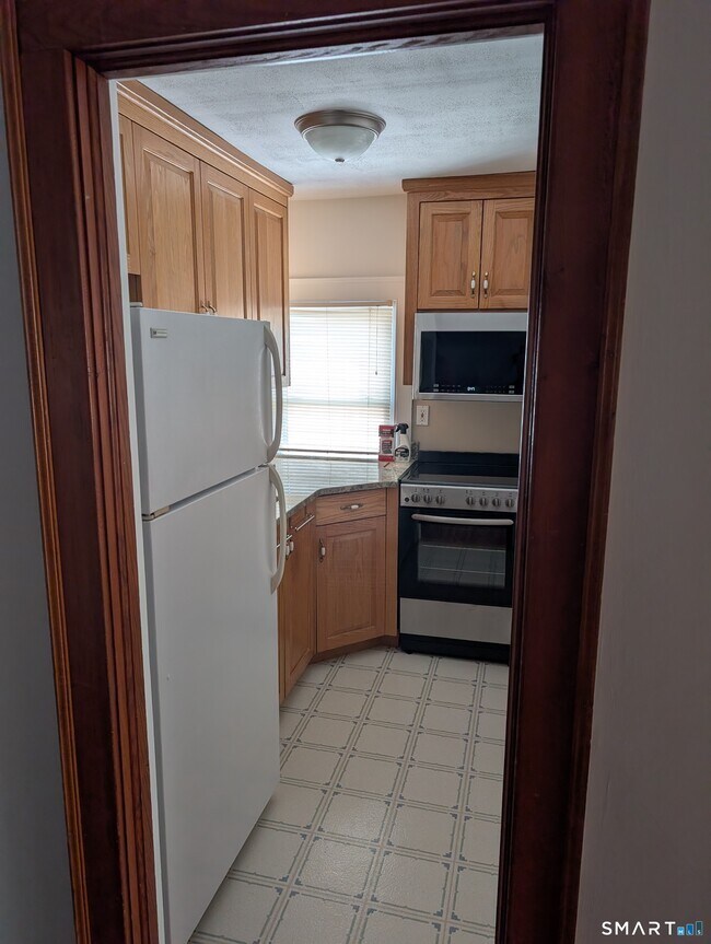 Building Photo - 50 Bretton Rd