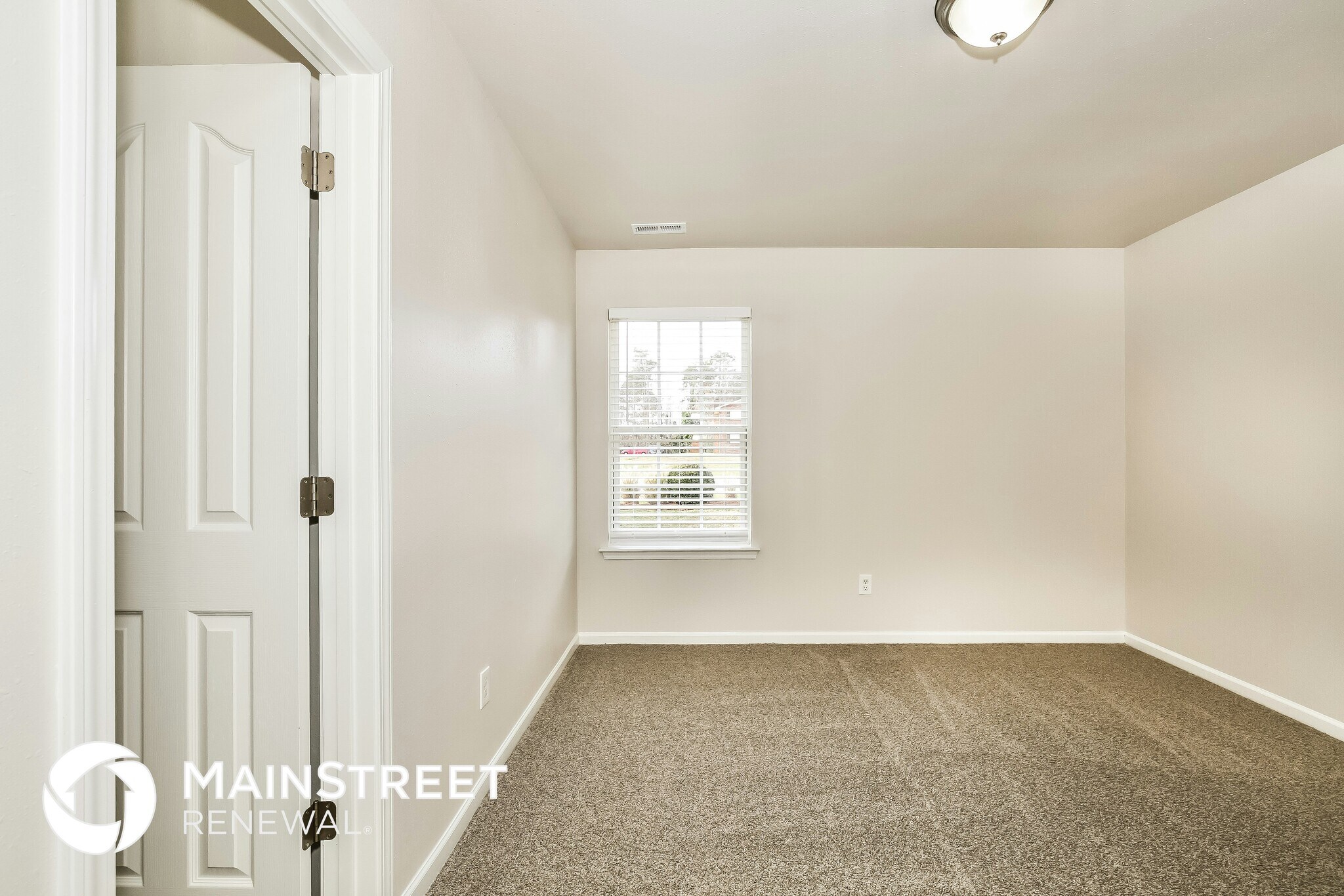 Building Photo - 1310 Waldridge Ct