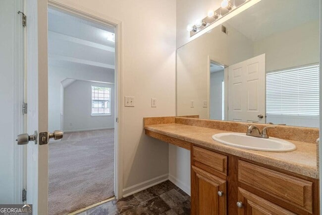 Building Photo - 1850 Lily Stem Trail NE