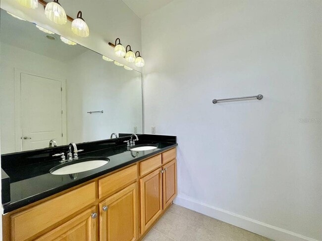 Building Photo - 8626 Miramar Terrace Cir