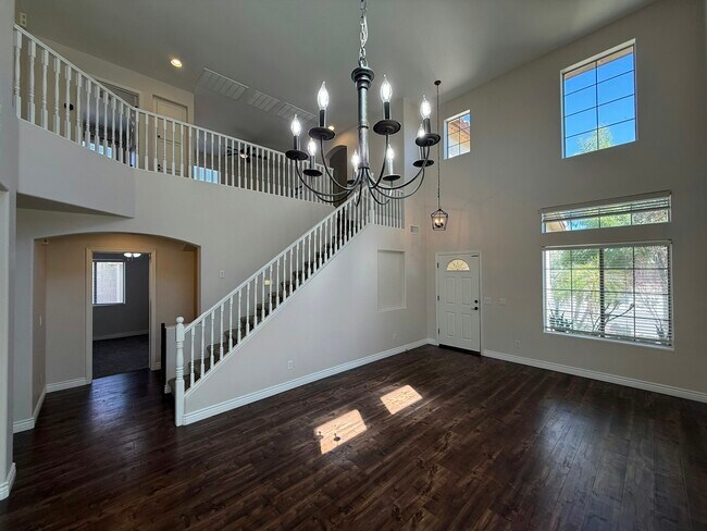 Building Photo - 6509R West Red Fox Road