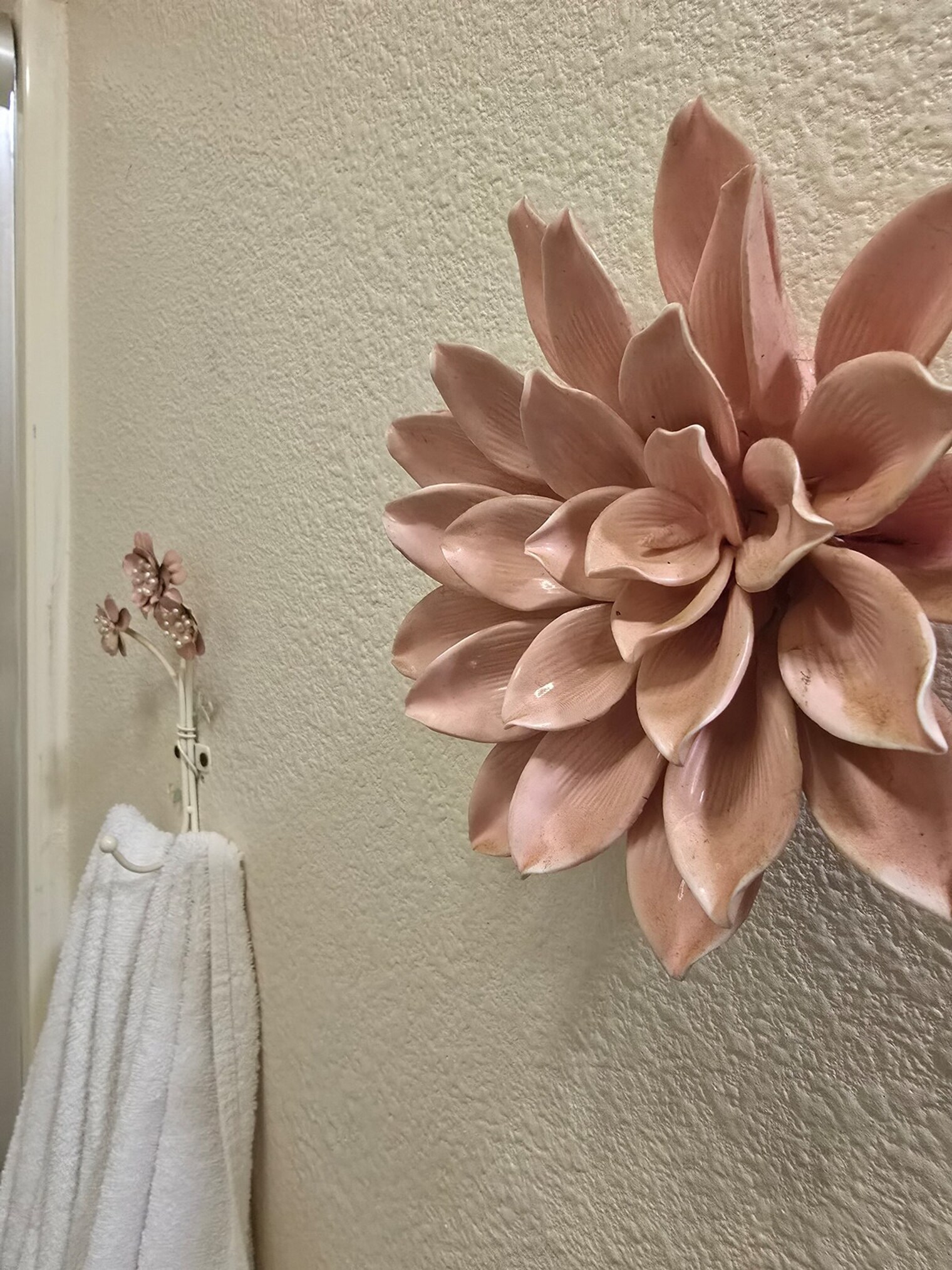 Building Photo - 23253 WA-534