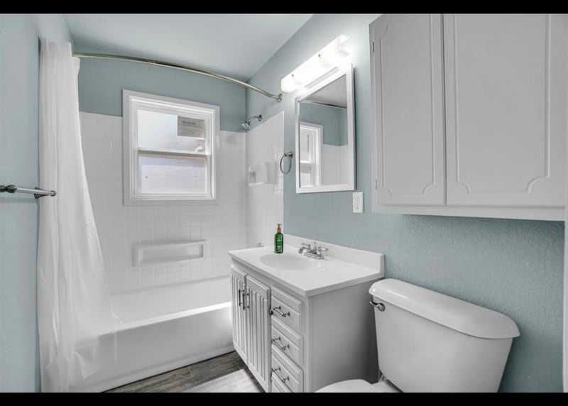 Building Photo - 1033 Coe St