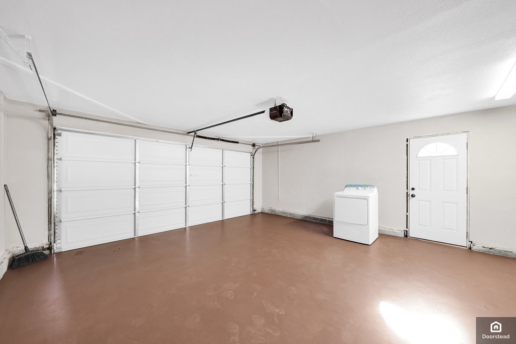 Building Photo - 25579 Calaroga Ave