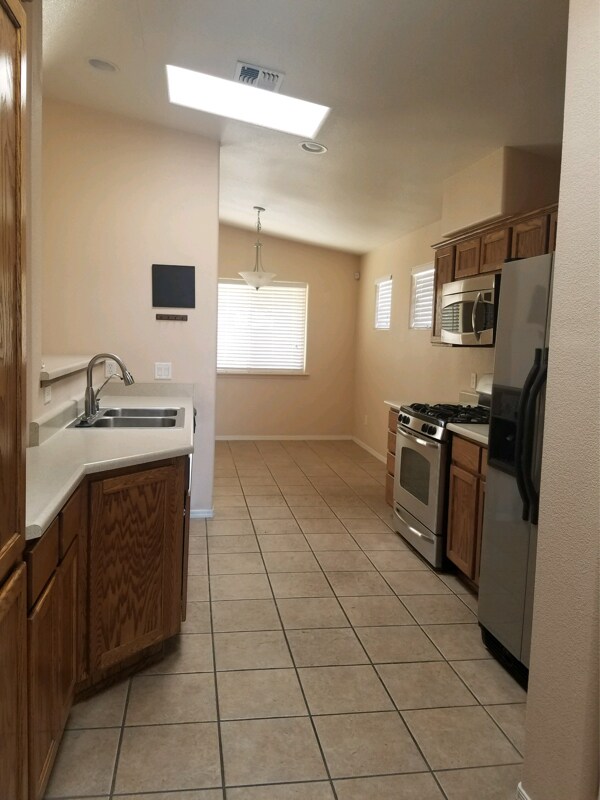 Building Photo - 11573 E 34th Pl