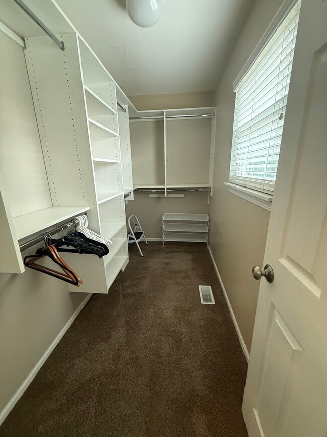 Building Photo - 2340 Hudson Cir