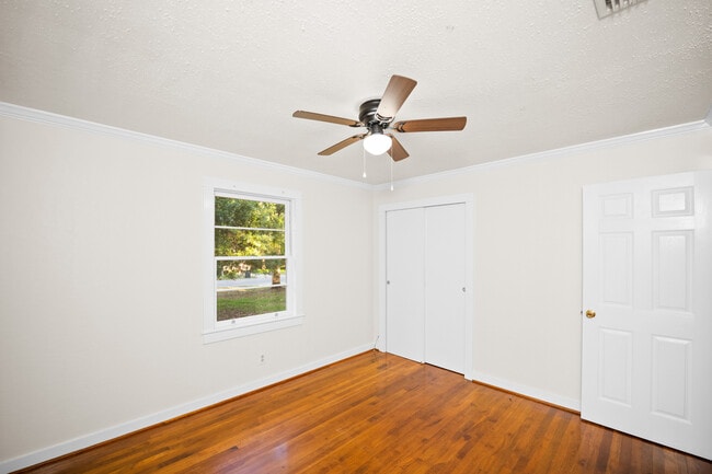 Building Photo - 456 S Section St