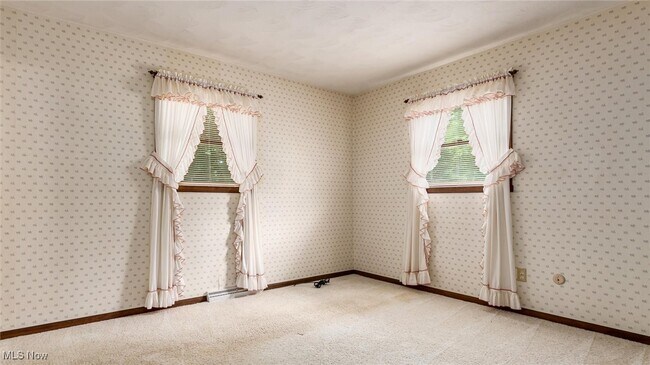 Building Photo - 5650 Dillon Hills Dr