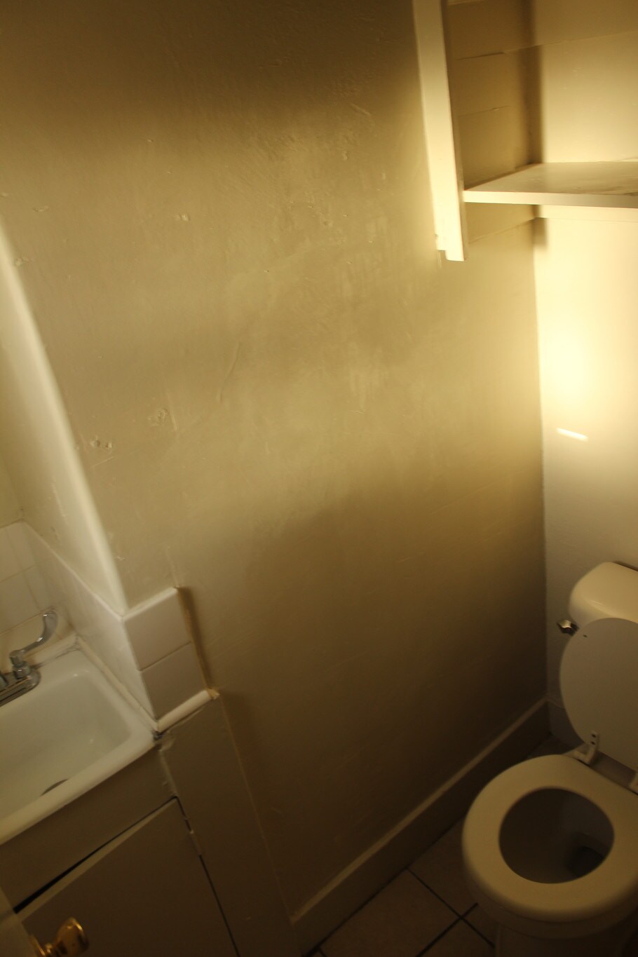 Half-bathroom - 6561 S Victoria Ave