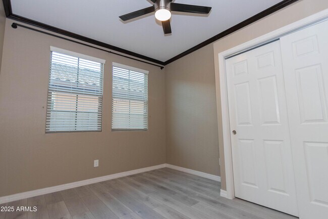 Building Photo - 3951 E Turley St