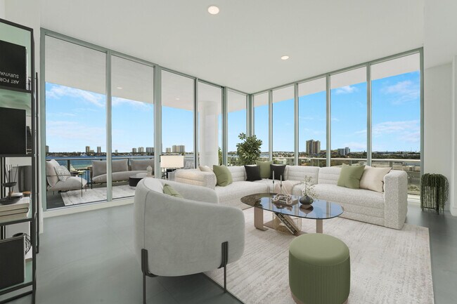 Building Photo - 220 Lake Shore Dr