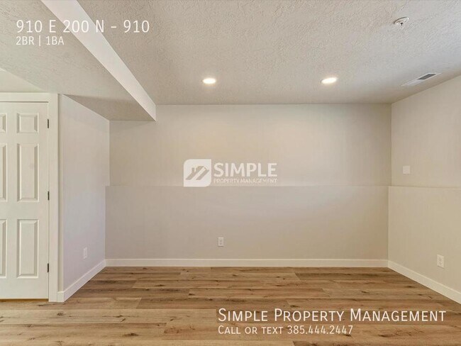 Building Photo - 910 E 200 N