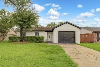 Building Photo - 14618 Flair Dr