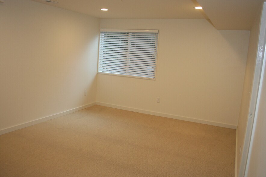 Second room of apartment. - 3518 Northeast 94th Street