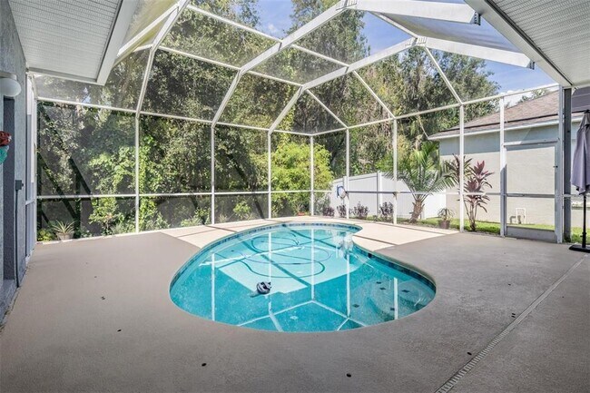 Building Photo - 25001 Bandana Ct