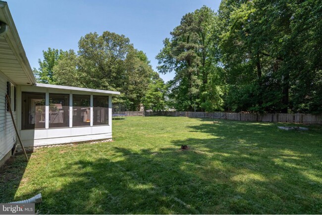 Building Photo - 44 Lexington Dr