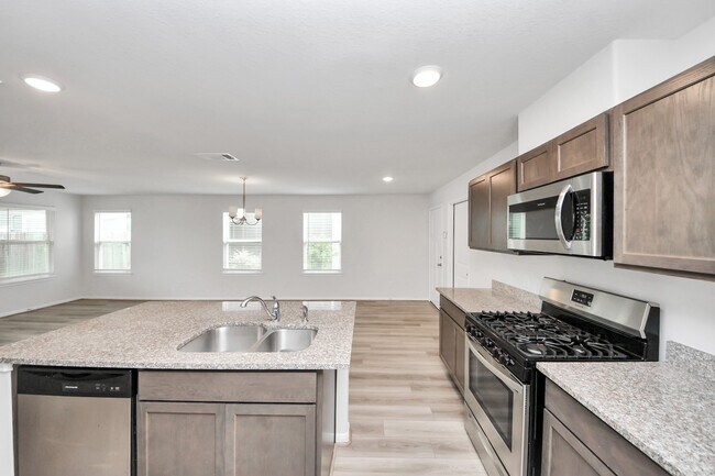 Building Photo - 7027 Cedar Breeze Ct