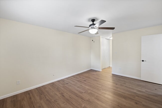Building Photo - 777 Saturn Dr
